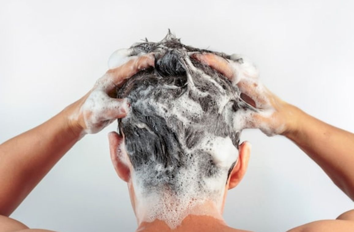 Is daily hair washing necessary? Find the right routine